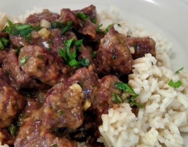 Garlic and Lemon Beef Tips – Recipe by Laura Vitale – Laura in the Kitchen Episode 153