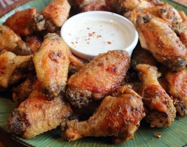 Garlic Parm Hot Wings – Oven-Fried Chicken Wings with Spicy Garlic Parmesan Crust Recipe