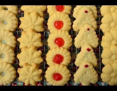 Spritz Cookies Recipe Demonstration – Joyofbaking.com