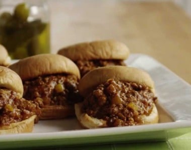 Beef Recipes – How to Make Slow Cooker Barbecue Beef
