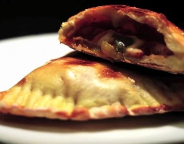 Calzones – How to make homemade Calzones Recipe