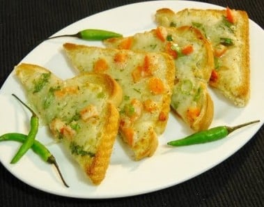 Chilli CheeseToast  – Quick and Easy Breakfast Snacks
