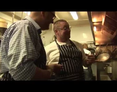 Fergus Henderson cooks a pig’s head