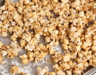 Homemade Caramel Popcorn Recipe – Laura Vitale – Laura in the Kitchen Episode 823