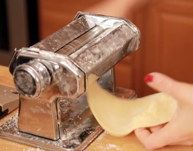 Homemade Fresh Pasta Dough Recipe – Laura Vitale – Laura in the Kitchen Episode 270