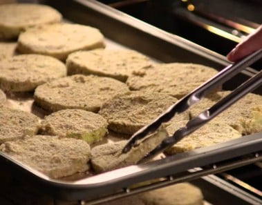 How to Make Baked Eggplant Parmesan