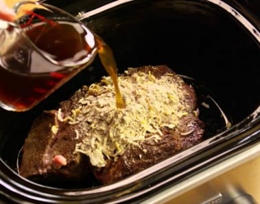 How to Make Easy Slow Cooker Pot Roast