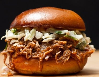 How to Make Easy Slow-Cooker Pulled Pork – The Easiest Way