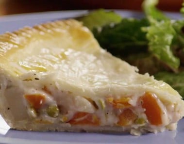 How to Make Easy Vegetarian Pot Pie