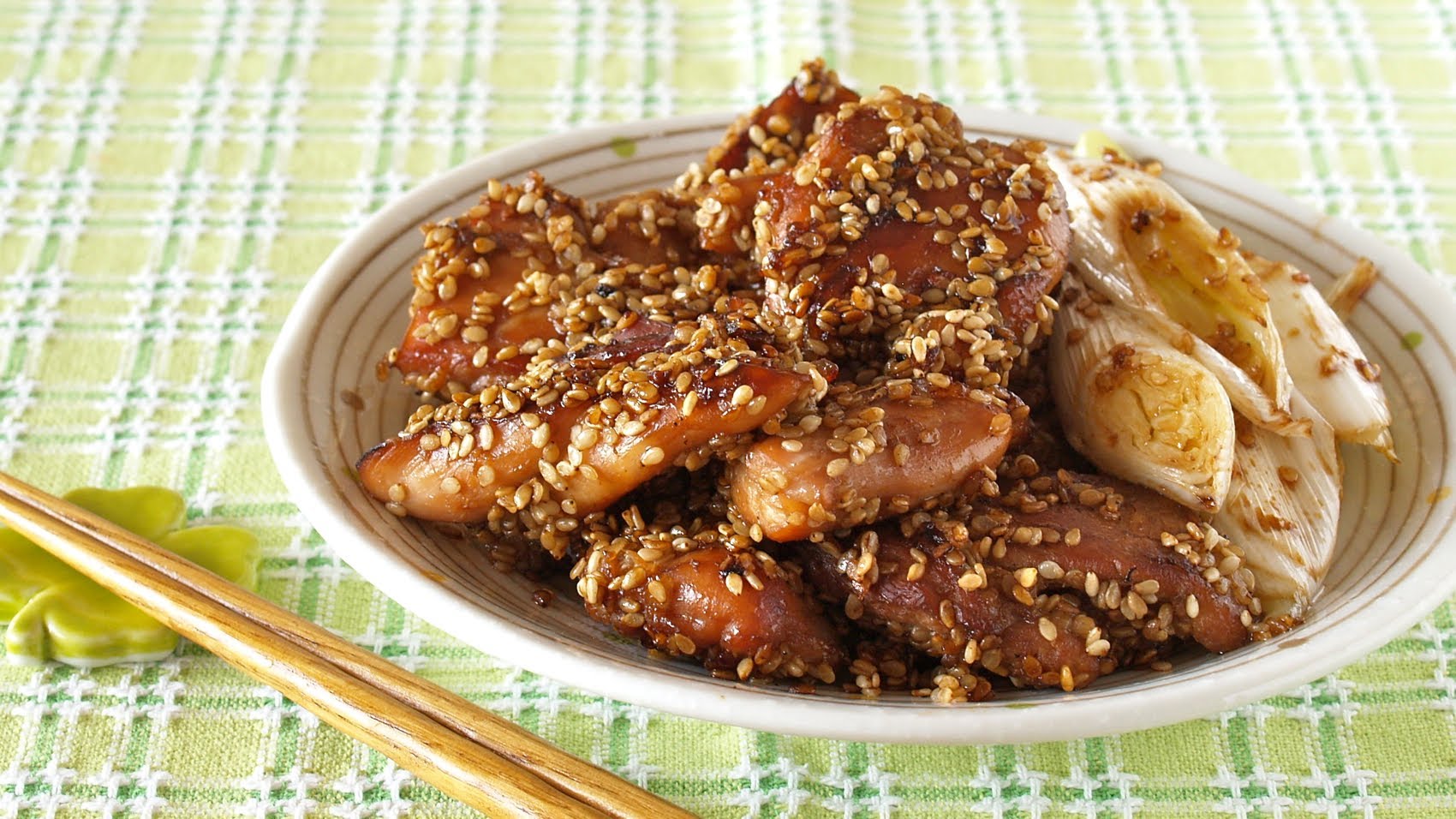 How to Make Sesame Seeds Crusted Chicken Teriyaki (No Alcohol Recipe) ヘルシー胡麻チキン照り焼き レシピ Recipe