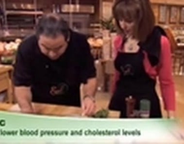 Pan Roasted Chicken Thighs | Emeril Green