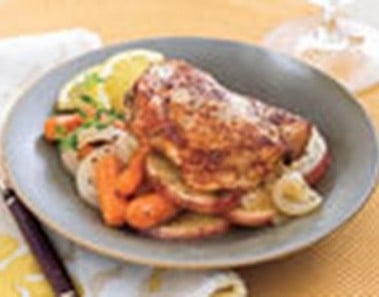 Quick & Easy Slow-Cooker Recipe: Chicken Thighs with Carrots and Potatoes