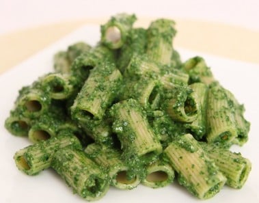 Rigatoni with Kale Pesto – Laura Vitale – Laura in the Kitchen Episode 663