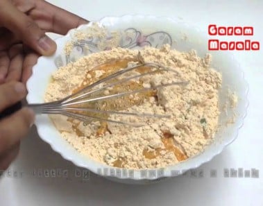 Spicy Cauliflower Fritters / snack / Appetizer / Iftar dish for Ramadan