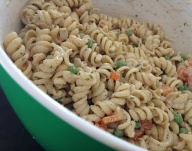 Super Simple and Easy Pasta Salad Recipe – Easy Summer Side Dish Ideas