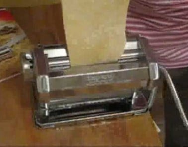 Using the Imperia pasta machine SP150