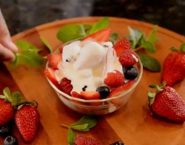 Aarón Sánchez Presents: Cooking with Crema Mexicana