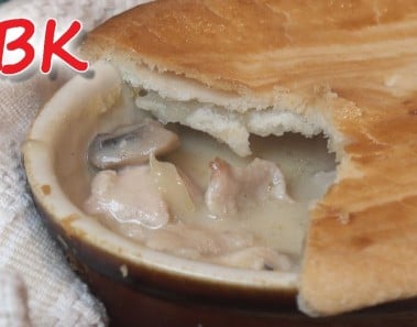 Chicken and Mushroom Pie Recipe – Titli’s Busy Kitchen