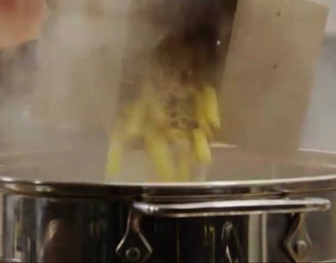 Chicken Recipes – How to Make Pesto Chicken Penne Casserole