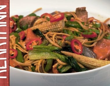 Easy Chicken Noodle Stir Fry | Kerryann Dunlop
