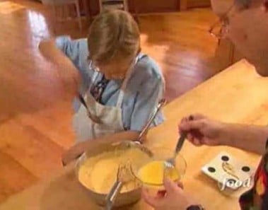 How to Make Awesome Macaroni and Cheese with Alton Brown