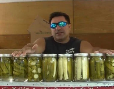 How to make garlic dill pickles