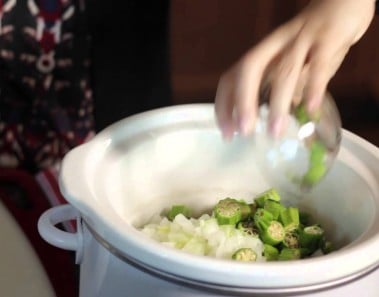 How to Make Gumbo in a Slow Cooker : Healthy & Delicious Southern Food