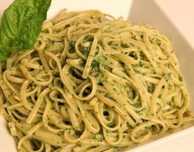 Linguine with Pesto Recipe – Laura Vitale – Laura in the Kitchen Episode 346