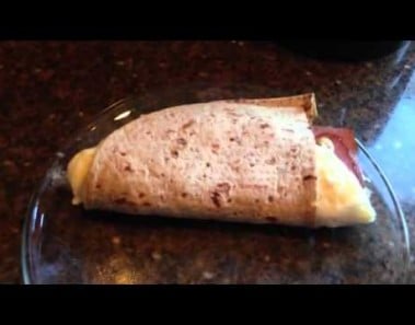 Low Calorie High Protein Muscle Building Egg Wrap   Flatout Bread Recipe