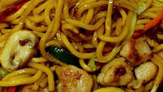 Stir Fry : Chicken Noodle in Oyster Sauce: Authentic Chinese Cooking