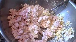 Quick & Easy Homemade Chicken Salad