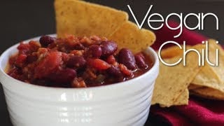 Vegan Chili | Perfect for Game Day (Superbowl Sunday)