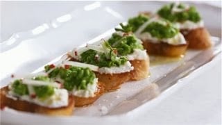 Bruschetta Recipe with Sweet Pea and Ricotta Toppings