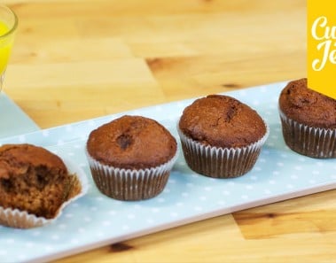 Quick & Easy Breakfast Muffin Recipe | Cupcake Jemma