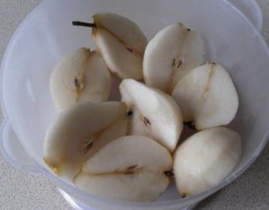 Caramel Roasted Pears