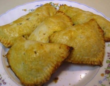Filipino Chicken Empanada