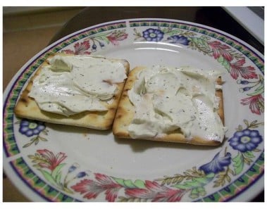 Garlic Herb Spread