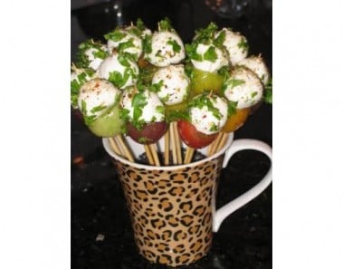 Heirloom Cherry Tomatoes – Bocconcini Lollipops