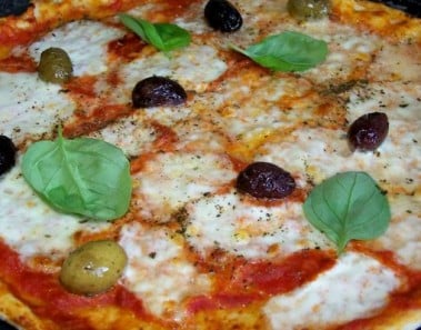 Olive Pizza