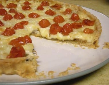 Tomato, Fontina, and Caramelized Onion Tart