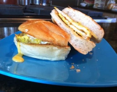 Veggie Egg & Cheese Breakfast Sandwich (Healthy!)