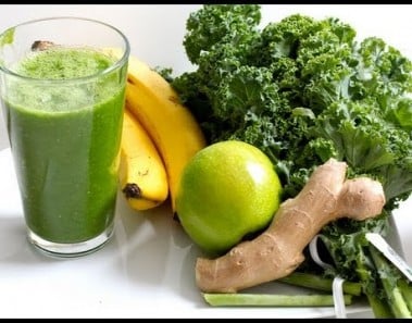Glowing Green Smoothie for Glowing Clear Skin and Shiny Hair (Beauty Detox Solution)