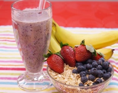 Healthy Oatmeal Breakfast Recipe: Banana Berry: Smoothie Recipe! How To: Dishin’ With Di 128