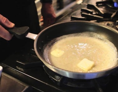 How to Make Lemon Butter Sauce : Butter Sauces