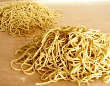 How to make Ramen noodles from scratch: alkaline noodles recipe