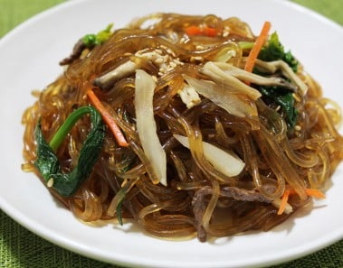 잡채  .Korean JapChae Recipe. Glass Noodle