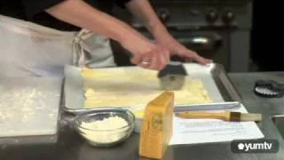 Quick and Easy Last Minute Appetizer: Parmesan Puff Pastries