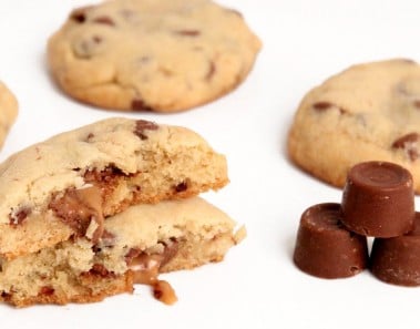 Rolo Stuffed Chocolate Chip Cookie Recipe – Laura Vitale – Laura in the Kitchen Episode 911