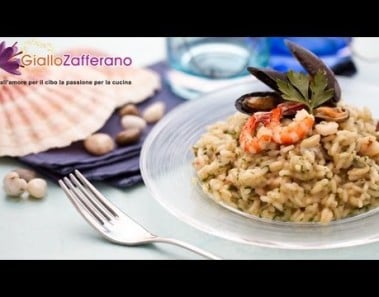 Seafood risotto – Italian recipe