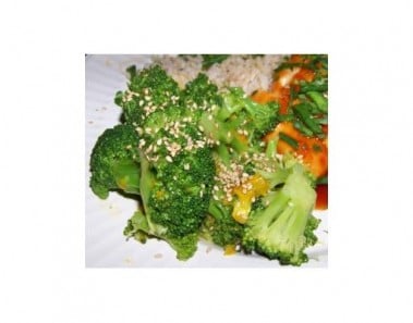 Broccoli In Spicy Orange Sauce